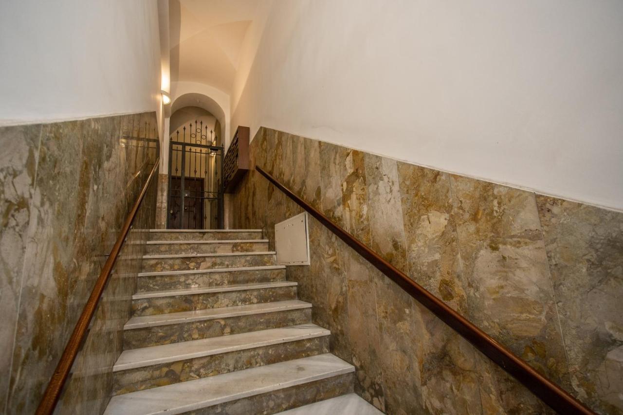 Fresh House Cavour Appartement Rome Buitenkant foto